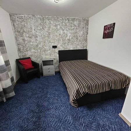 Kompfort Business Apartment Wertheim Esterno foto