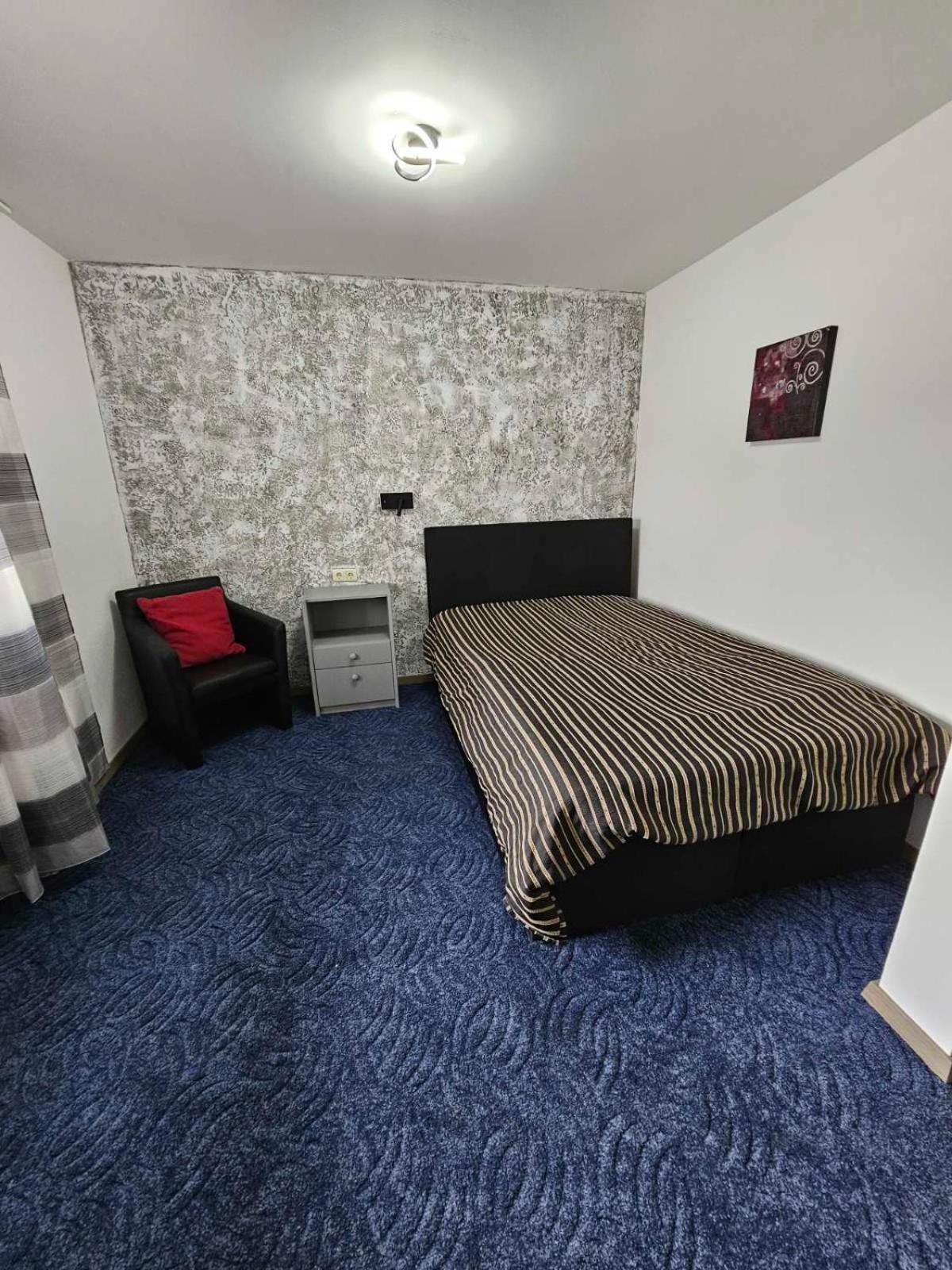 Kompfort Business Apartment Wertheim Esterno foto